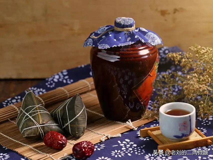 端午节亲友聚会，这8款白酒性价比最高，300左右价位的纯粮好酒