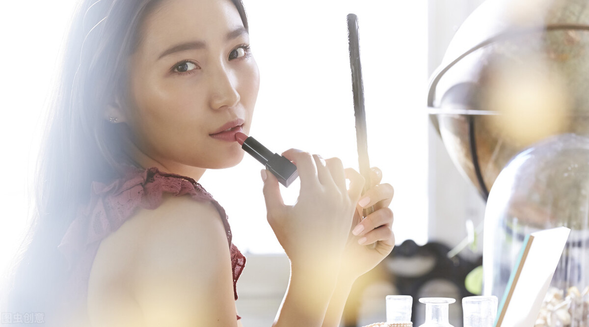 晚宴妆步骤图片,晚宴妆容详细教程