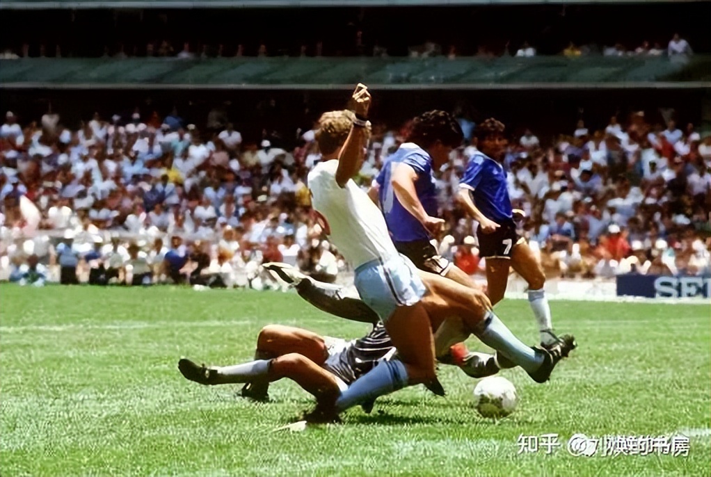 足球、战争:荷尔蒙催化剂—献给2022世界杯