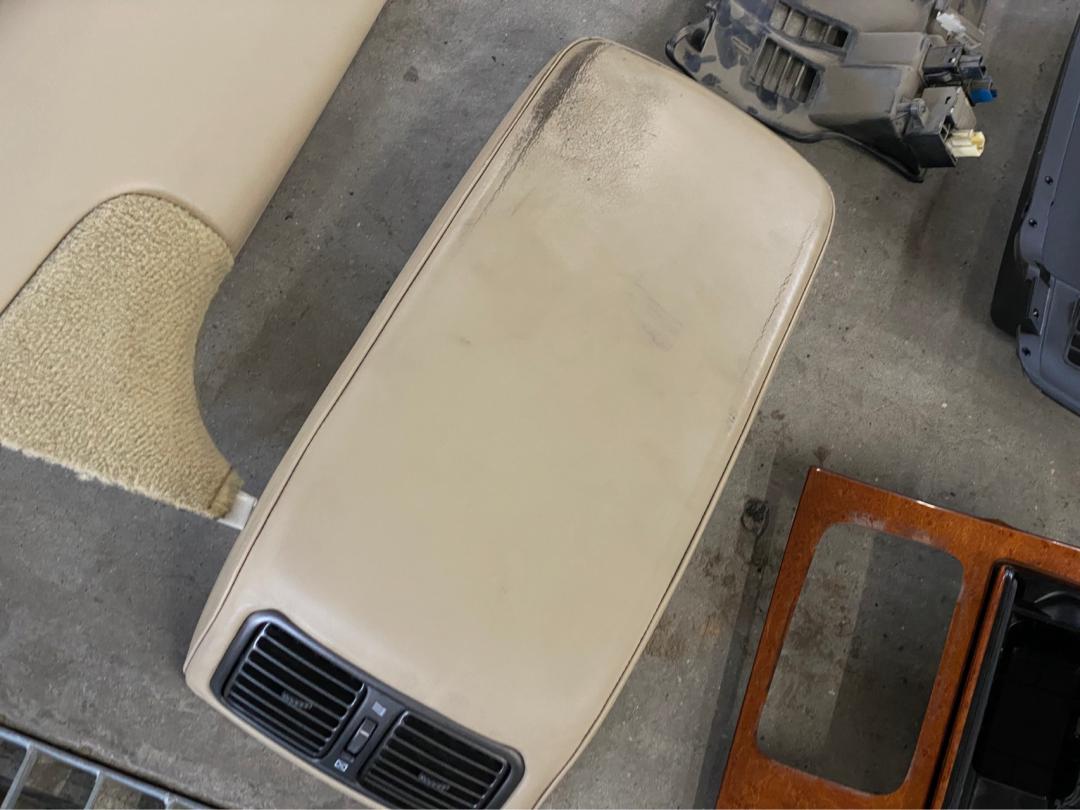 搞了辆“破烂不堪”05年凌志LS430，进厂翻新重造，复活又变新车