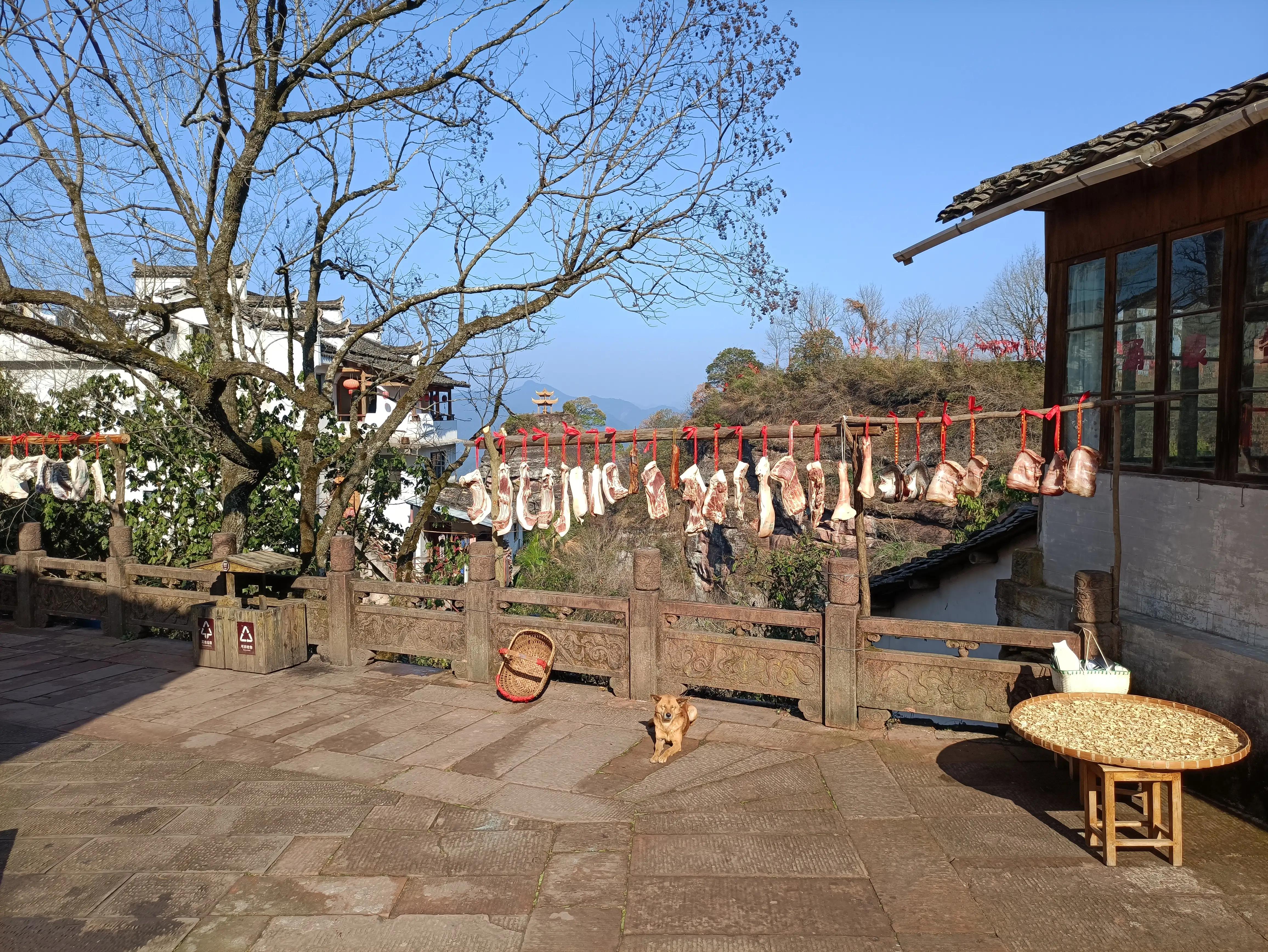 齐云山步行上山路线,齐云山徒步最佳路线图要门票