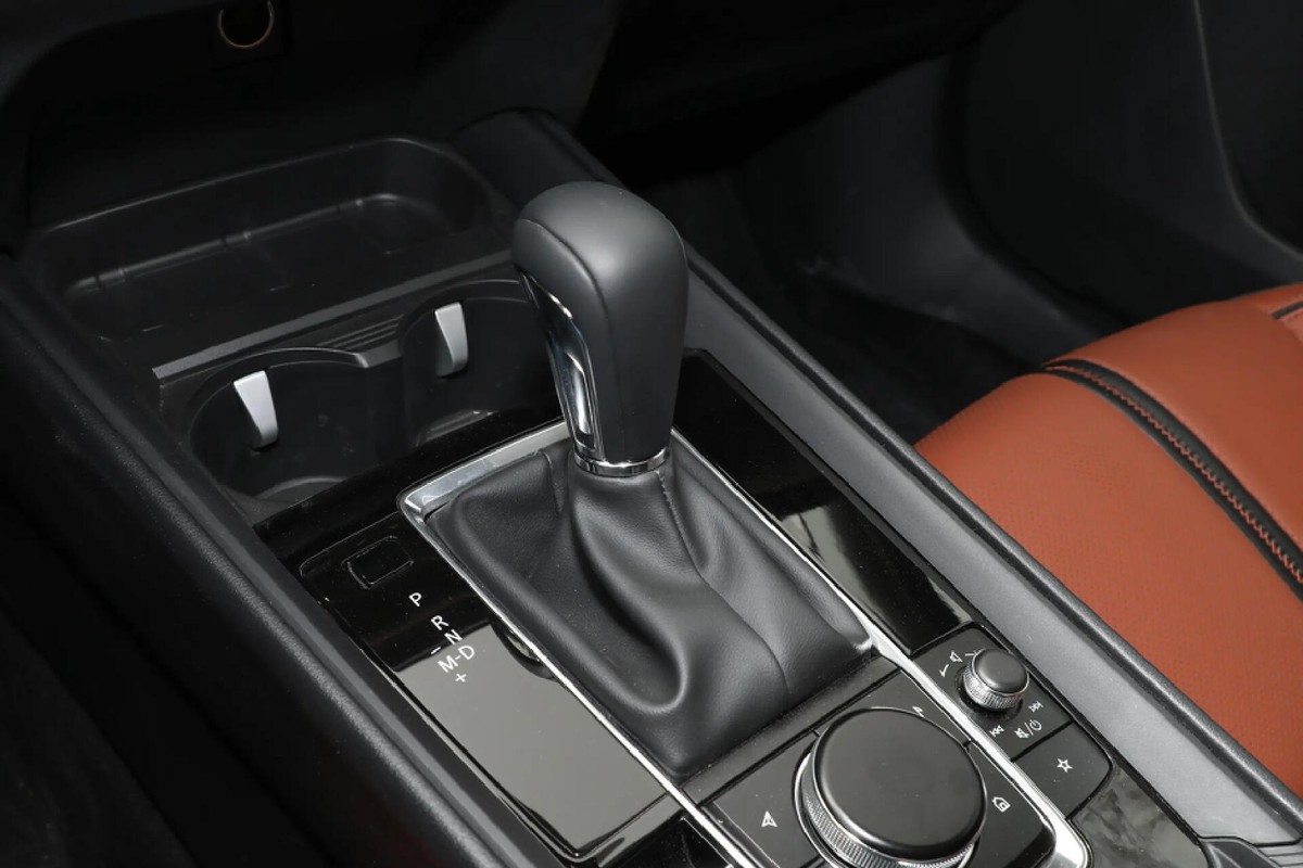 粗犷且大气广州车展聊马自达cx-50,中大型suv黑马出现评捷尼赛思gv80