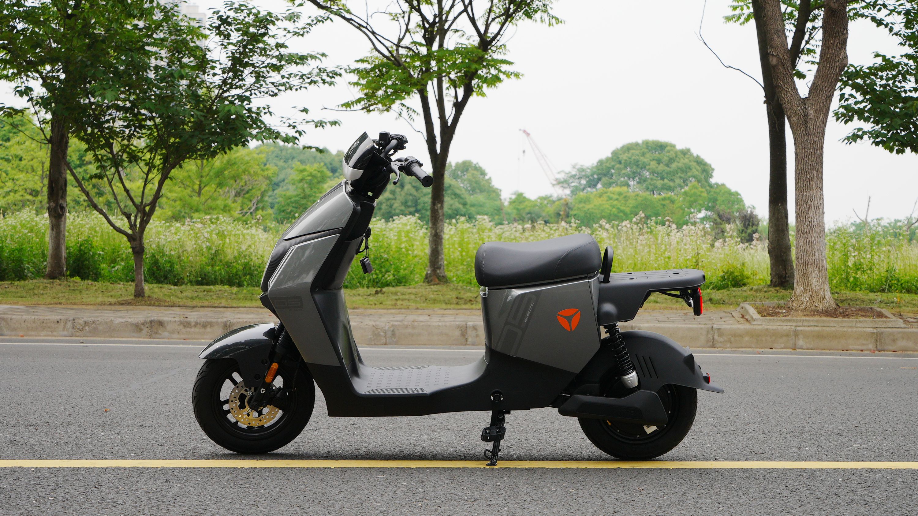 合格的“*男猛**”坐骑什么样？一文看透电动车选购（附实例解析）