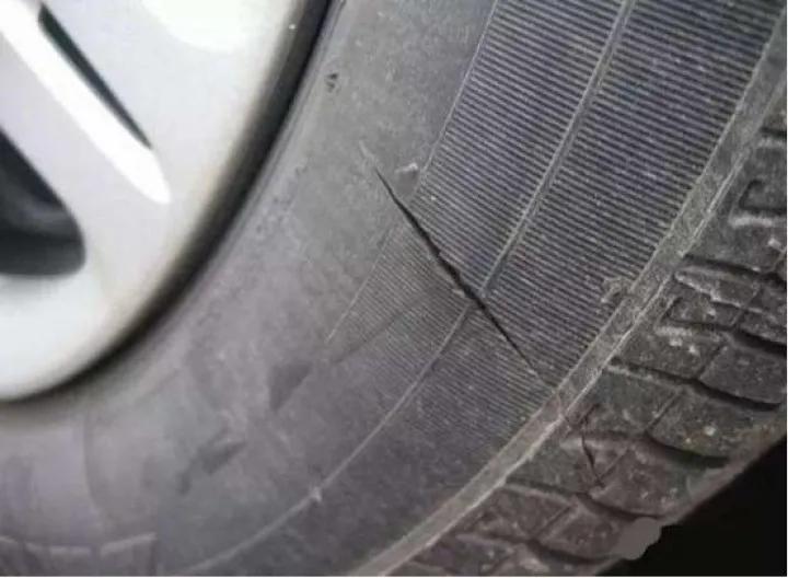 轮胎寿命一般几年更换最合适,米其林轮胎寿命一般几年