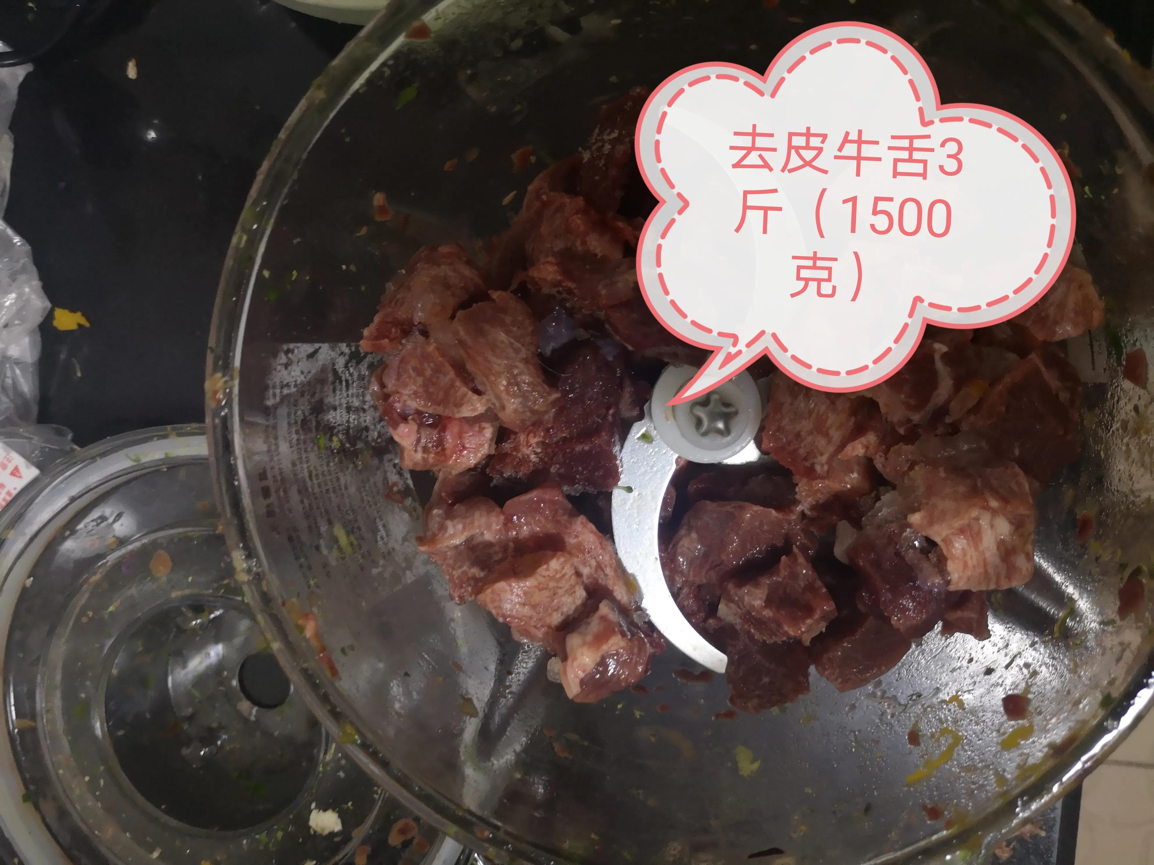 拉布拉多最科学简单的自制狗粮,自制狗粮简单教程