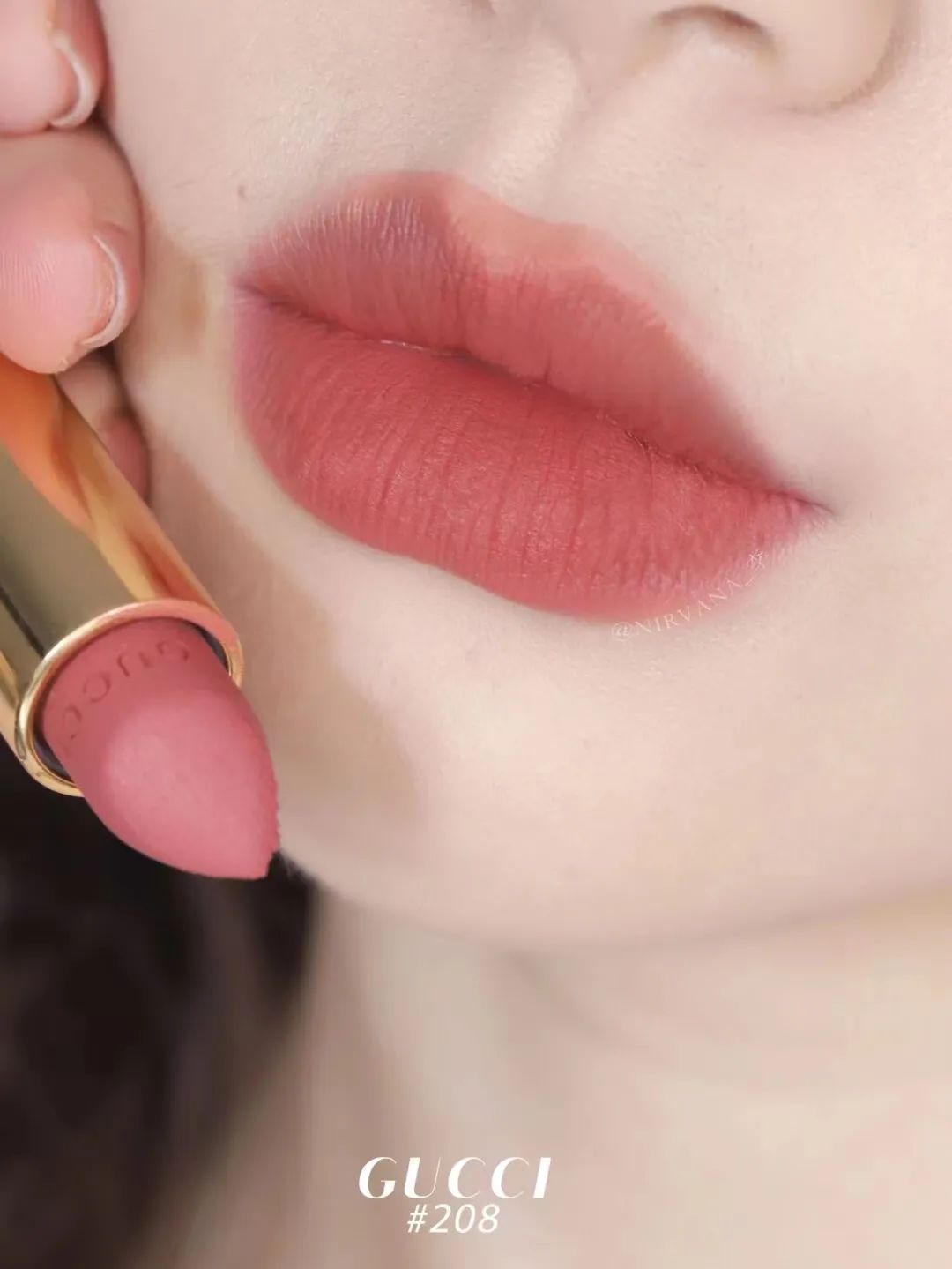 适合春天的口红色号,显白又低调的滋润口红推荐