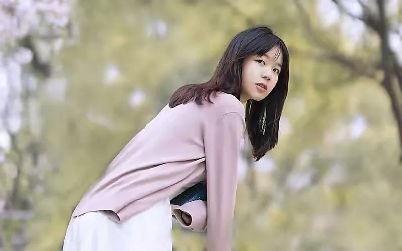 如果你的女朋友经常有以下表现，那一定是缺乏安全感的表现？