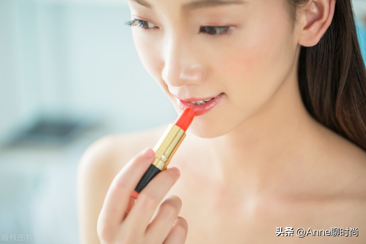 mac口红哪个颜色不挑皮肤适合送人,mac口红哪个颜色好看显白一点