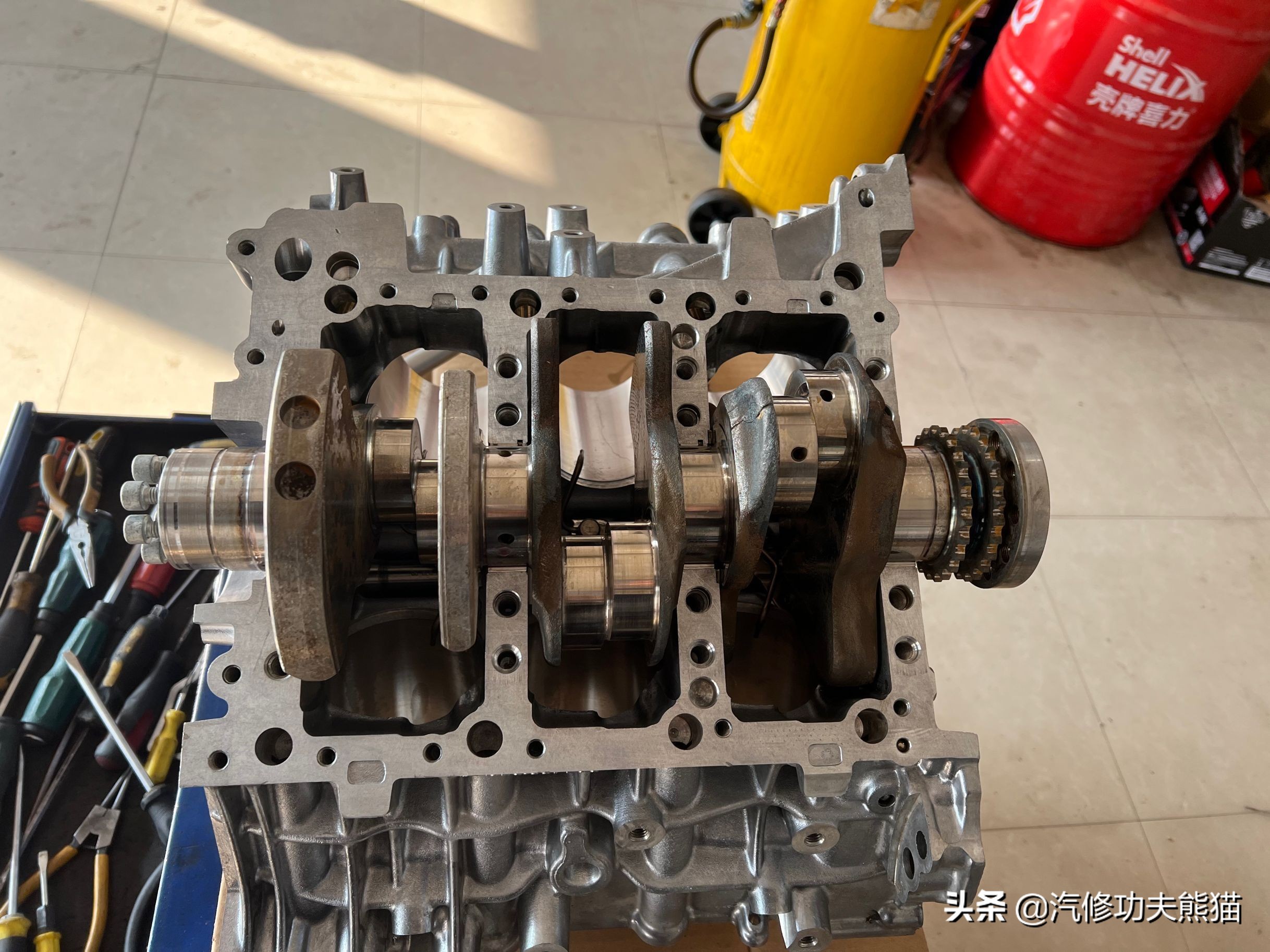 08年奥迪a6l机油压力不足,10年奥迪a6l2.8烧机油严重