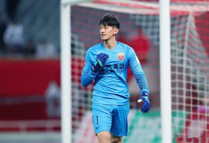 申花门将有多可怕,上海申花门将马镇精彩扑救