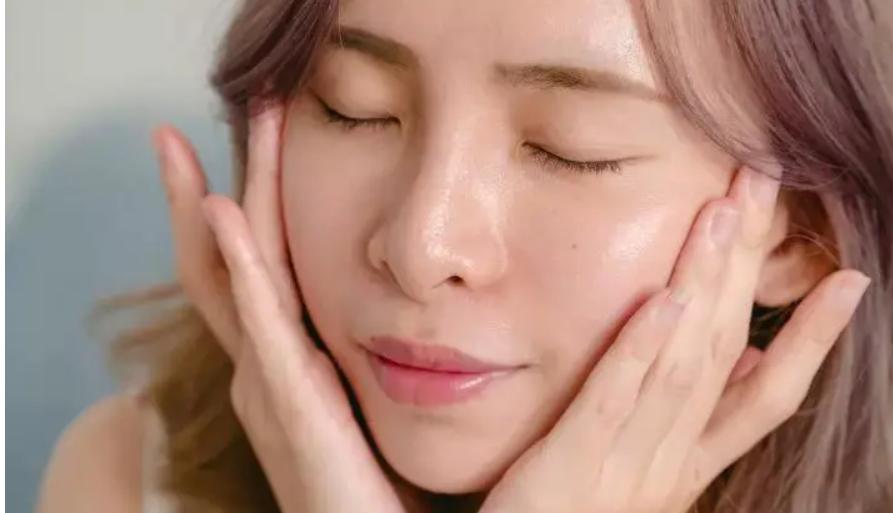 黄皮女生美白的正确思路,让黄皮变白的护肤方法是什么