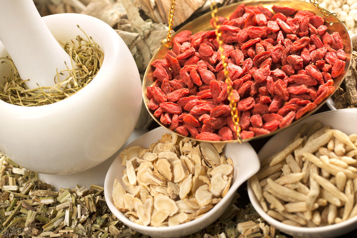 阴痒湿毒清,阴痒湿热下注有什么药治愈