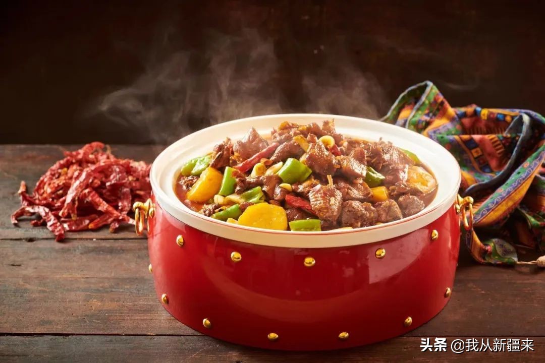 @合肥市民，听说有人给你搬来了一座*疆新**