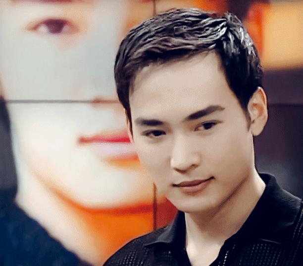 靠刘海撑起来的颜值,靠刘海撑起的颜值男生