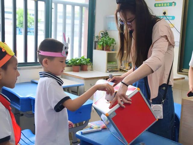 做中测，玩中学——看蜀山娃的“别样”期末考