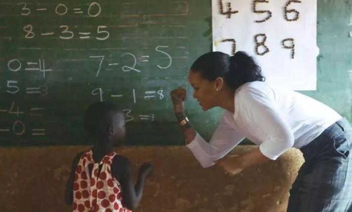 蕾哈娜赚钱能力,蕾哈娜最赚钱歌手