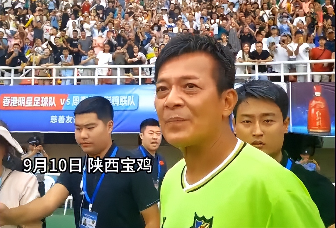 何家劲和黄日华踢球,何家劲焦恩俊黄日华吕良伟