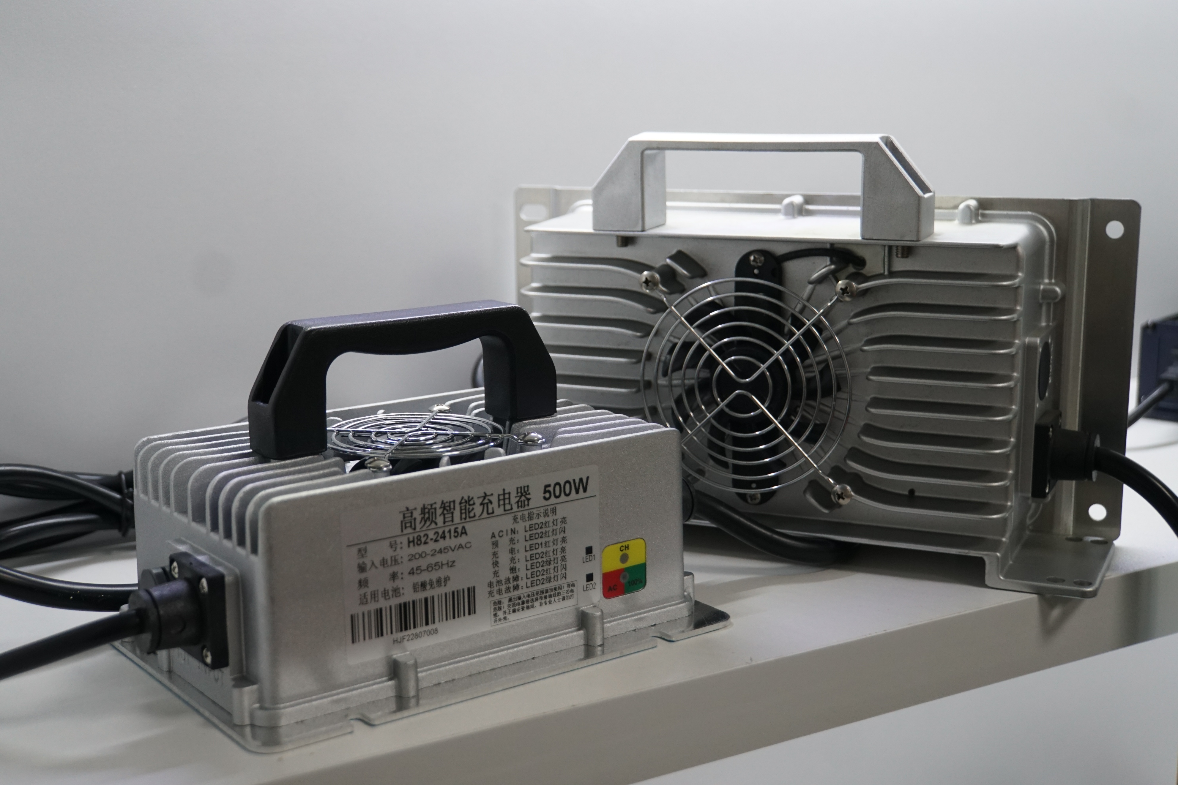 星恒48v26ah锂电池用什么充电器,星恒锂电池48v24a用什么充电器