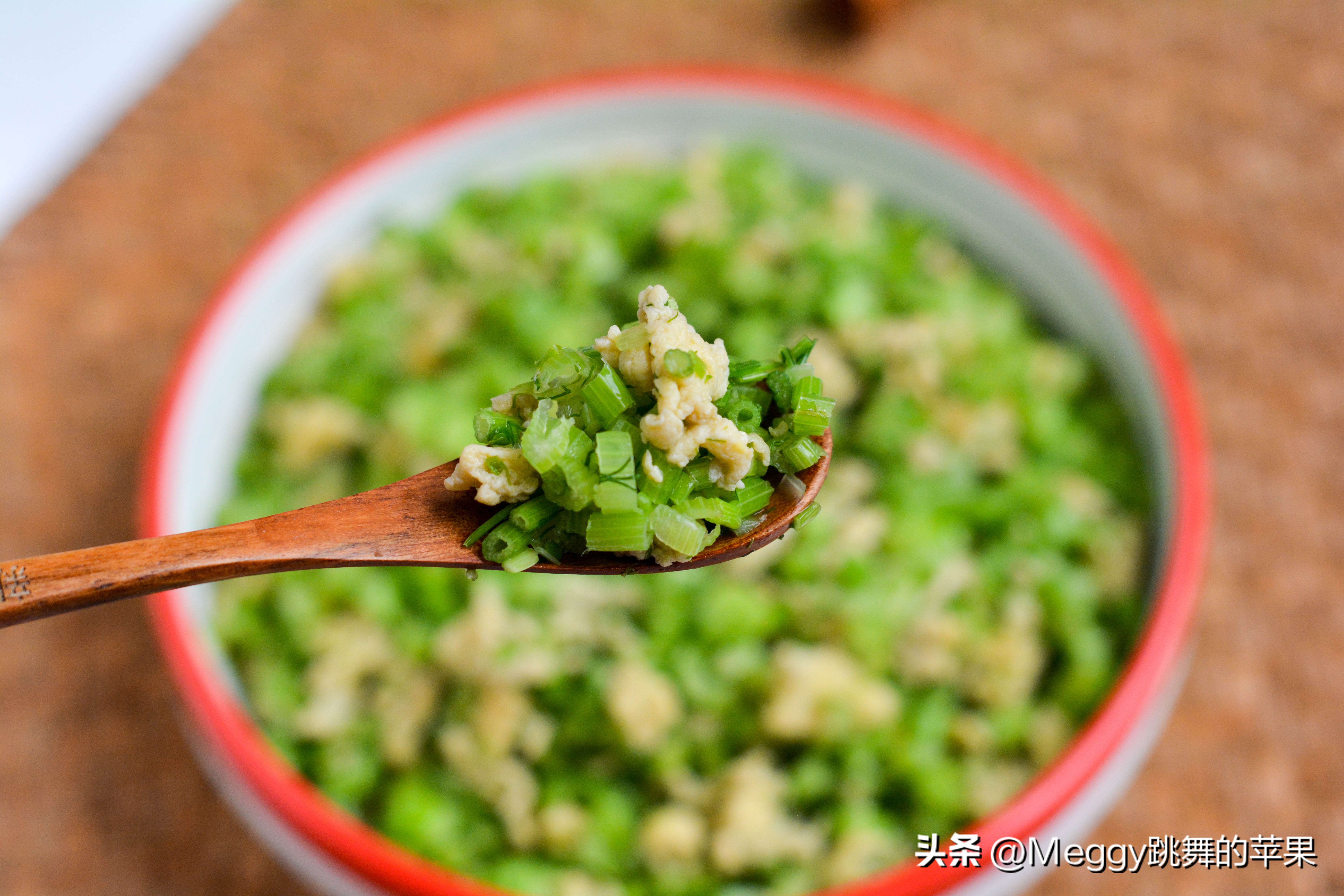 纯茴香馅包子怎么做好吃,茴香馅包子怎么调着好吃