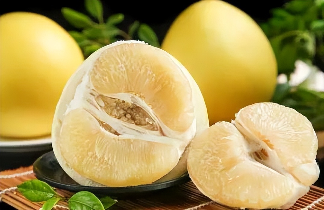 柚子可以多吃吗对身体有害,哪些人应该少吃柚子