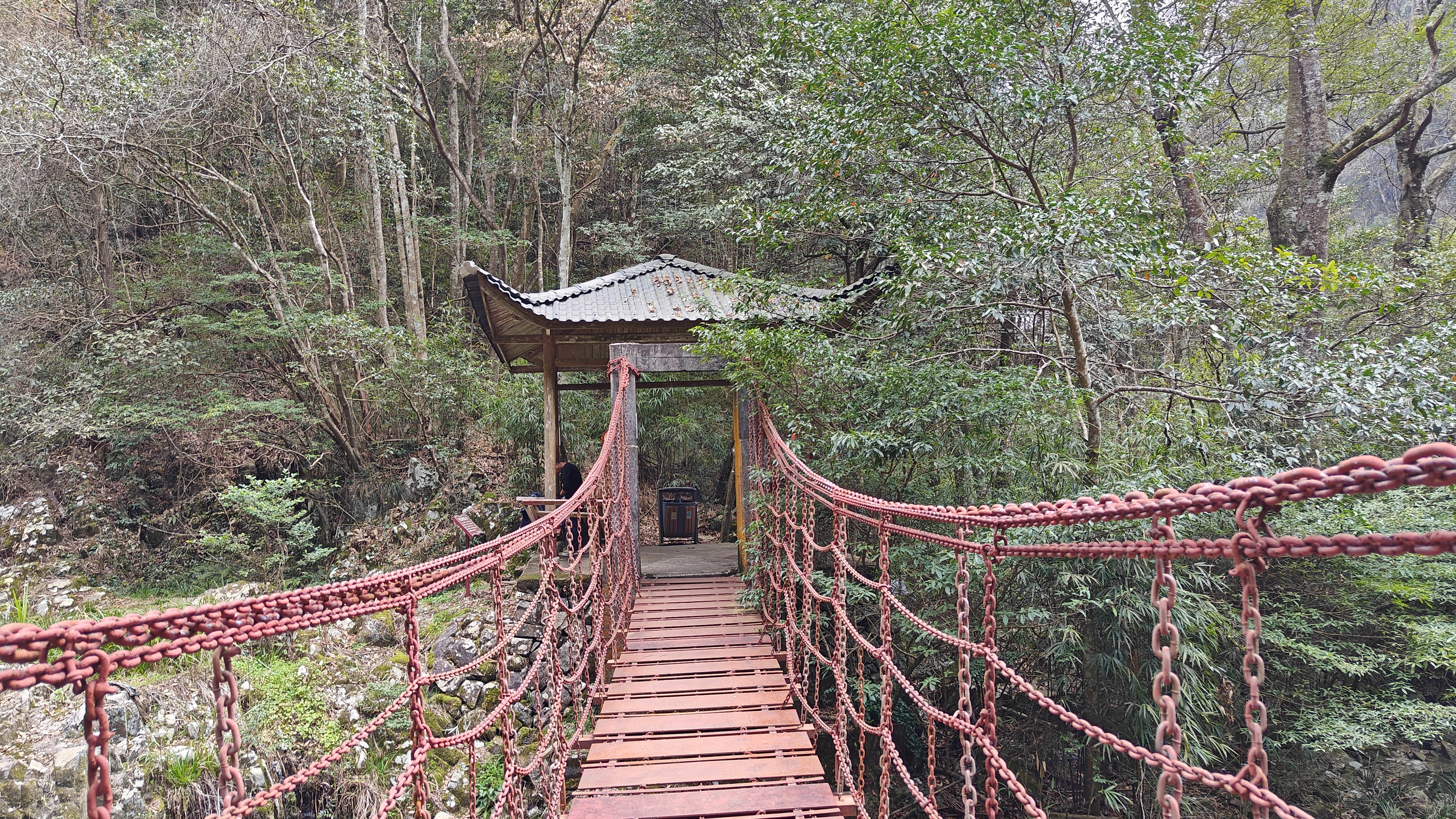 徒步三叠井森林公园，拥抱采兰溪，走进大自然