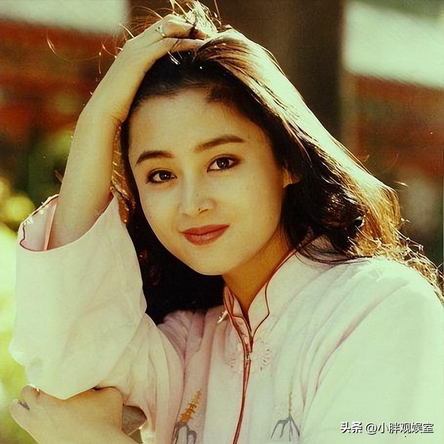 年轻时陈红被誉为大陆第一美人,陈红在陈凯歌之前的情史