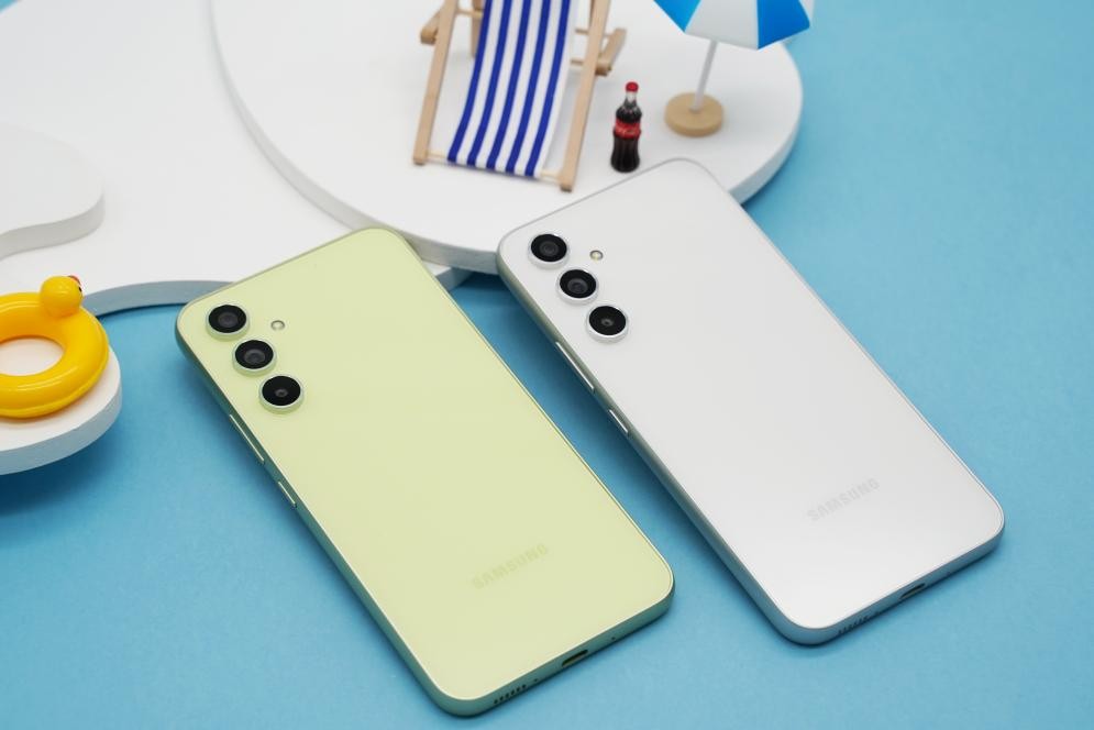 三星galaxya545g开售,三星galaxya525g手机拍照