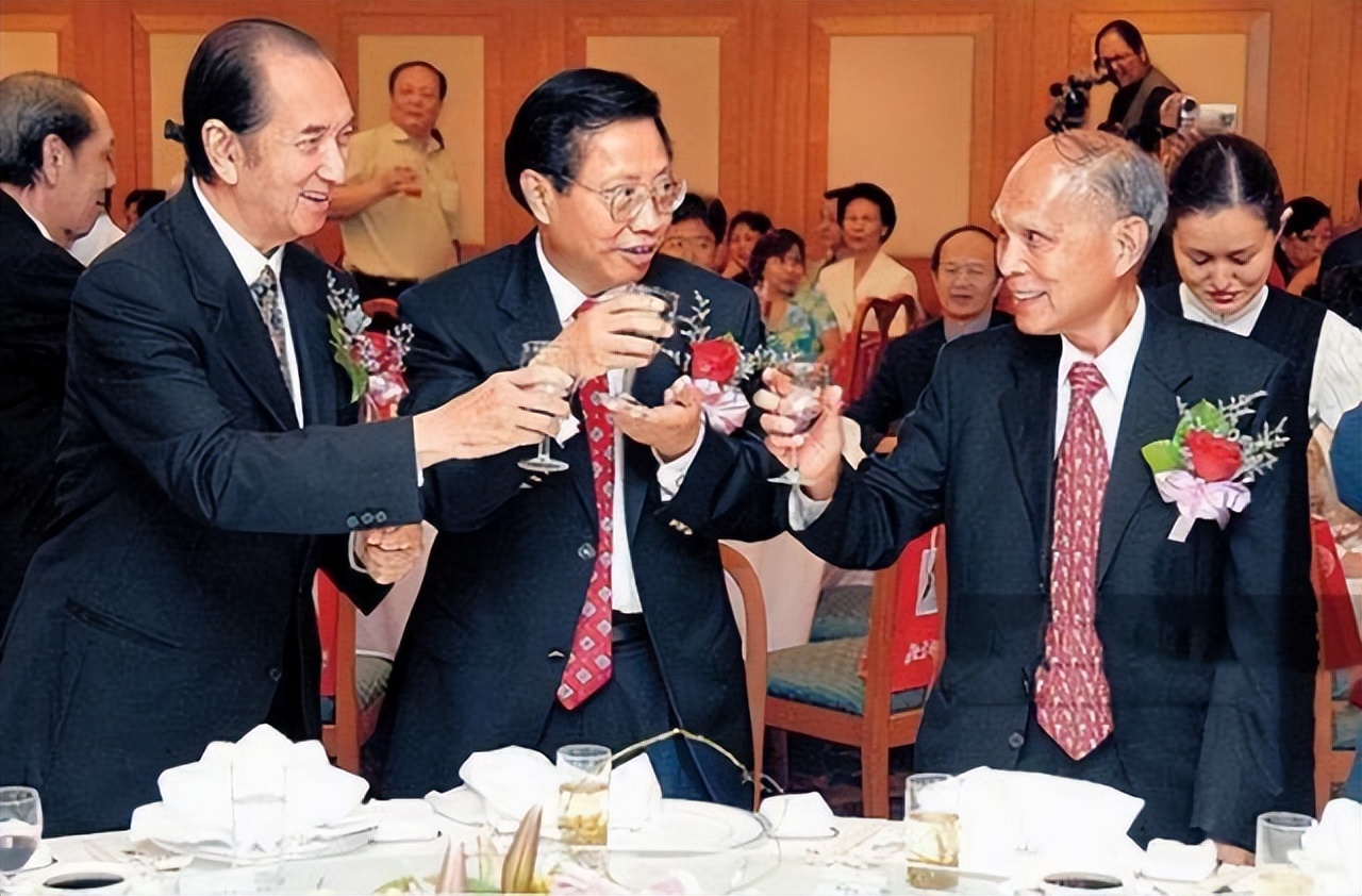 十大豪门惨案,最近10年著名丑闻事件