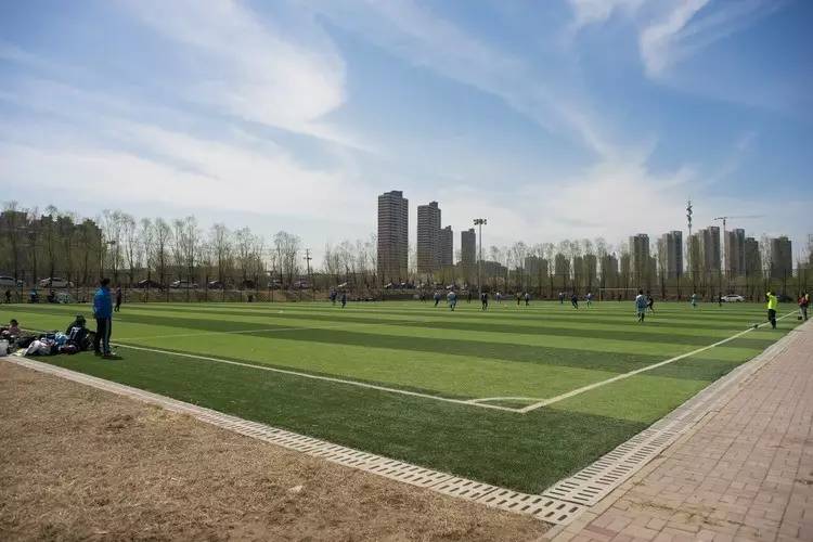 气膜足球场建筑,气膜球场沈阳