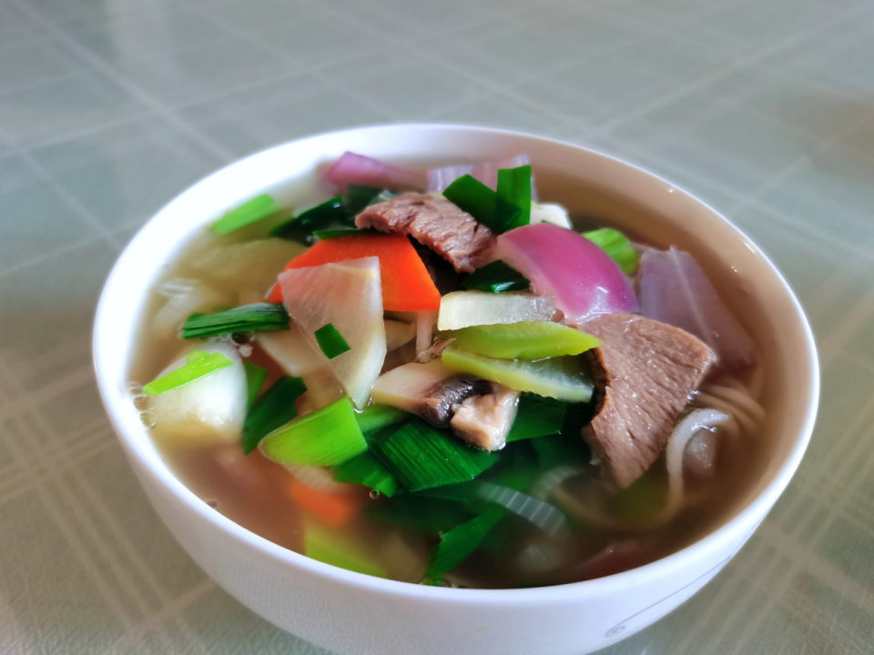 晚餐食物推荐营养健康指南,晚餐这样吃不仅健康还不怕胖