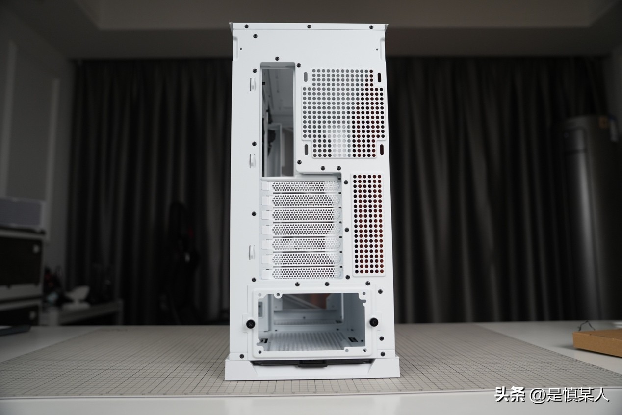 鑫谷昆仑御风机箱评测,鑫谷冰霜360argb冰山版水冷