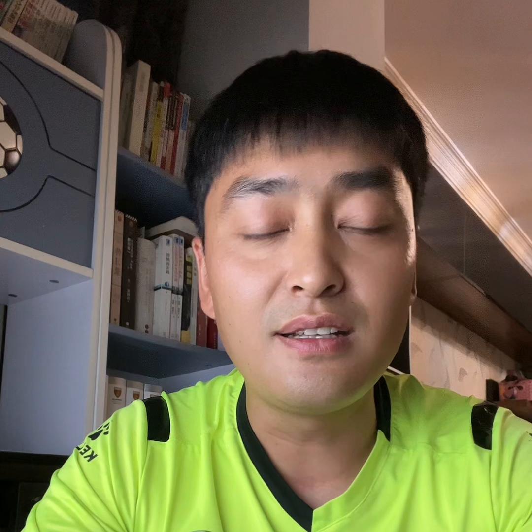 足球队里的鄙视链,足球圈鄙视链