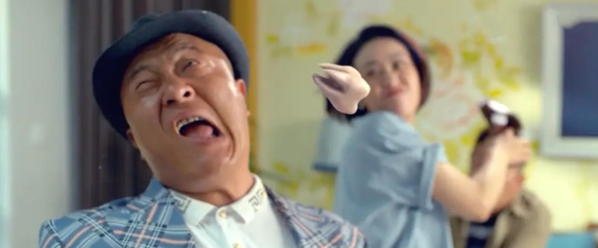 53岁扮少年，41岁装清纯少女，2022最烂10部电影，一部比一部辣眼