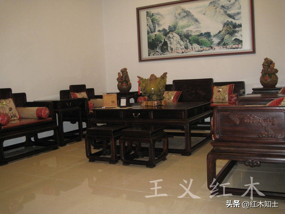 买大红酸枝家具怎么挑选,东北适合买大红酸枝家具吗