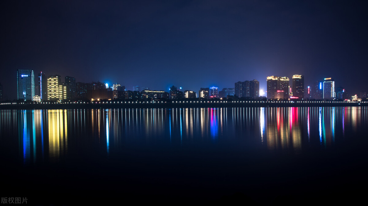 宜昌50强民营企业分布:宜都市17家,西陵区4家,兴山县1家