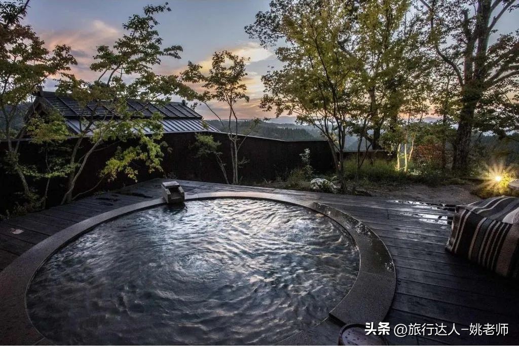 日本冰雪温泉之旅,迎着飞雪泡温泉日本冬季小众游