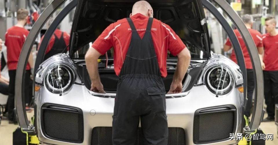 欧盟内燃机取消协议,欧盟放弃制裁俄罗斯了吗