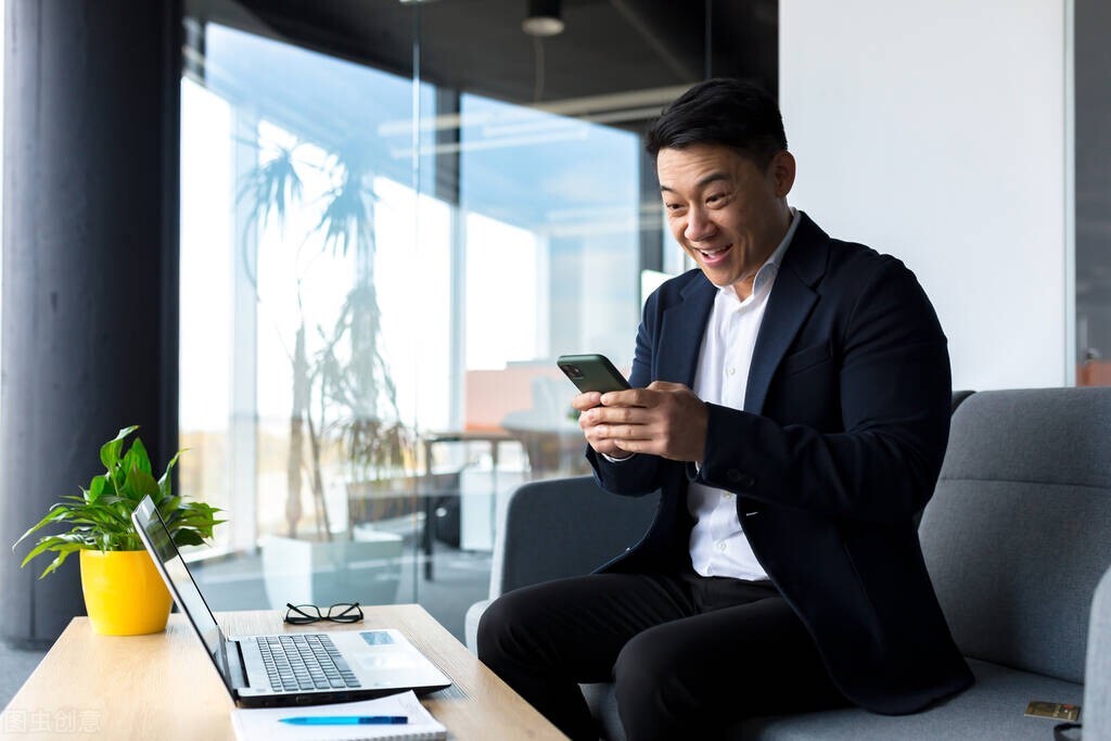 生理应激反应是主动的还是自动的,生理应激反应的第一个阶段是什么