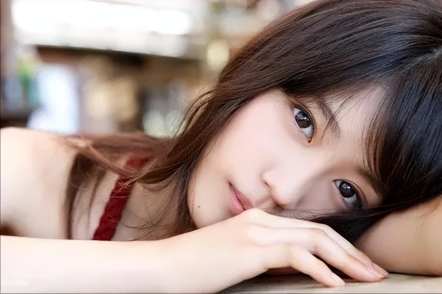 女性长期泡水里有什么危害,女人长期在水里洗衣服会得病吗