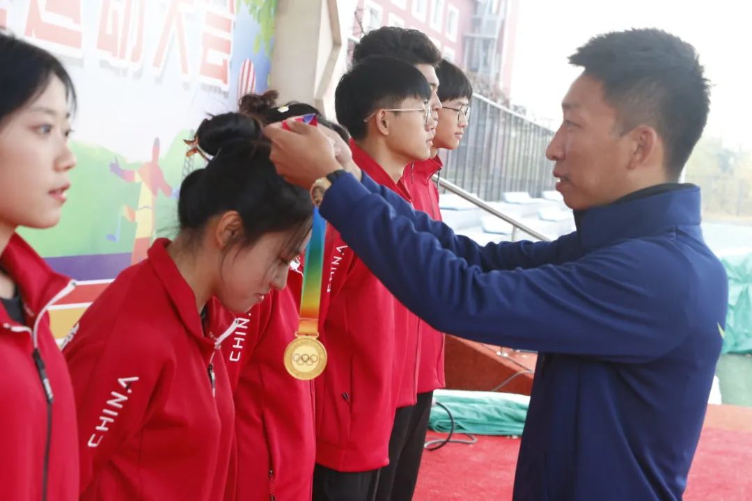 中港高考成绩,中港教育2021迎新晚会