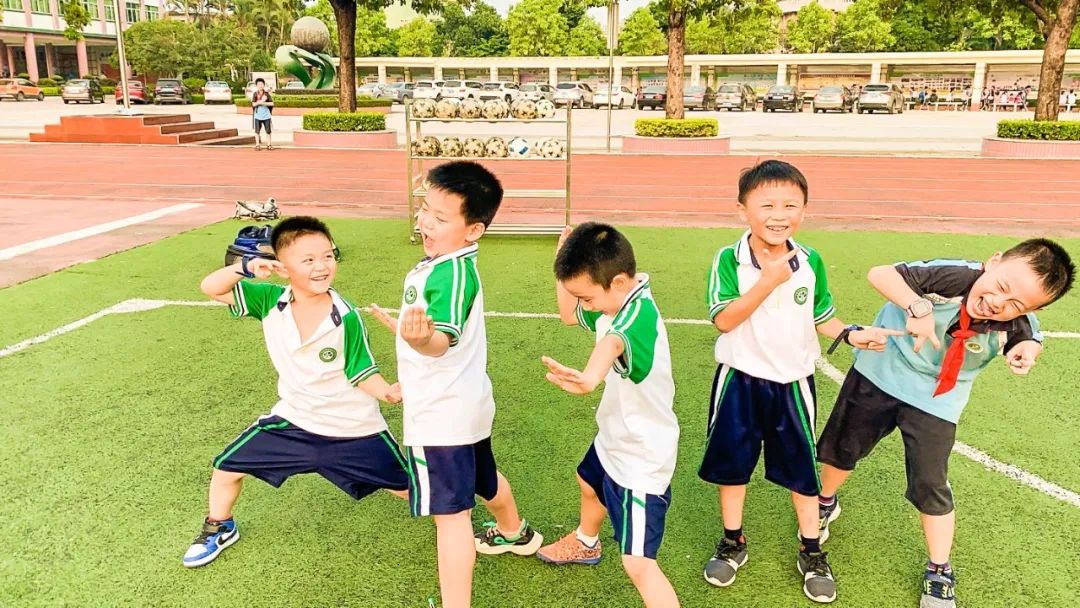 东莞市塘厦镇林村小学校园,东莞市塘厦镇林村小学