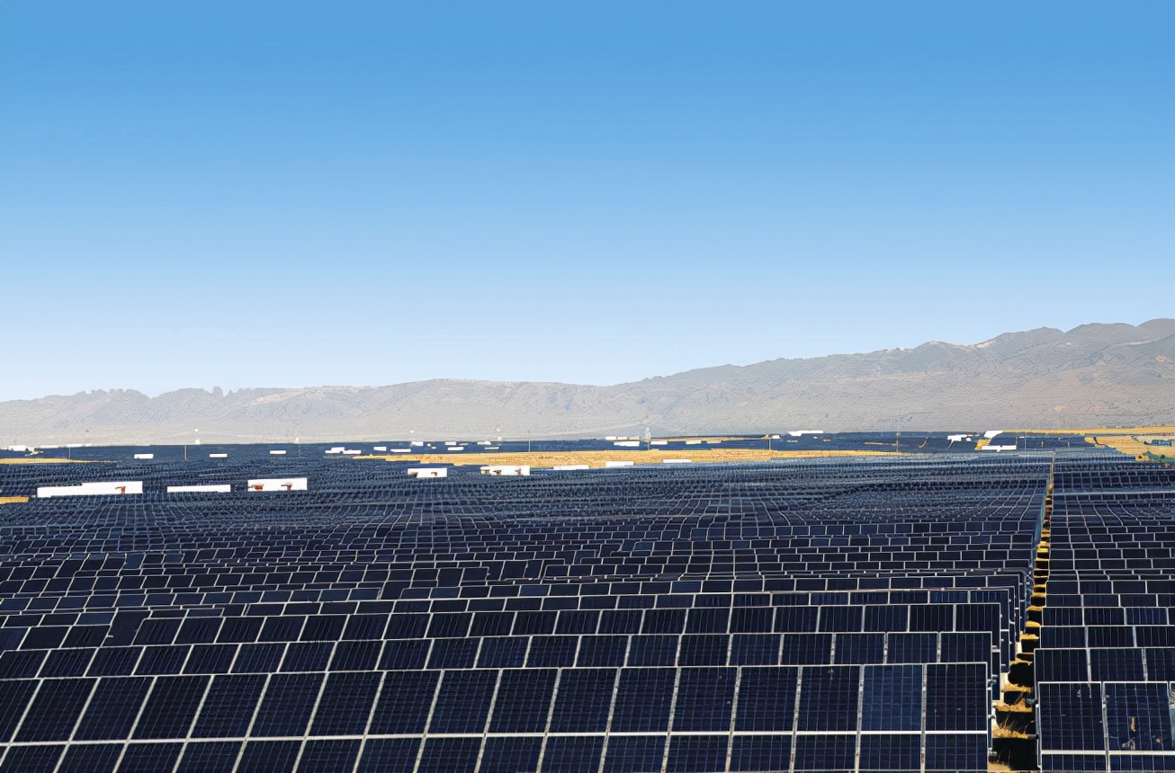 江西彭小峰当过全国首富吗,江西赛维集团董事长彭小峰