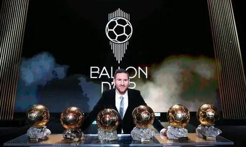 金球奖获奖时刻,金球奖到底归梅西还是莱万啊