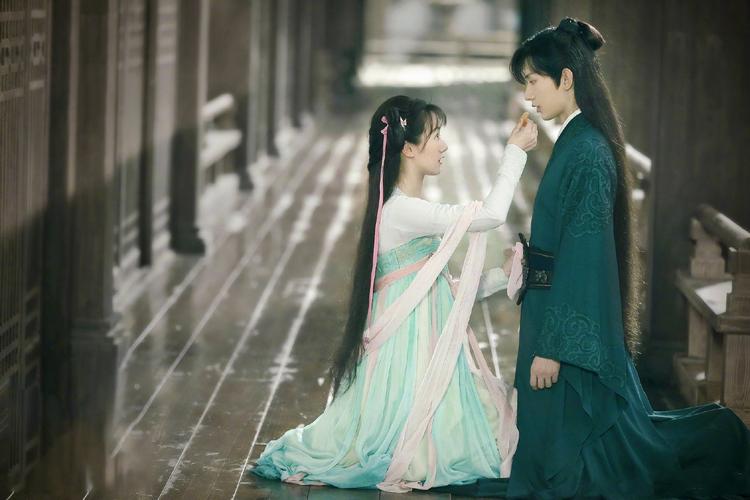 腾讯十部熬夜必看古装剧,十部熬夜必看古装剧神话