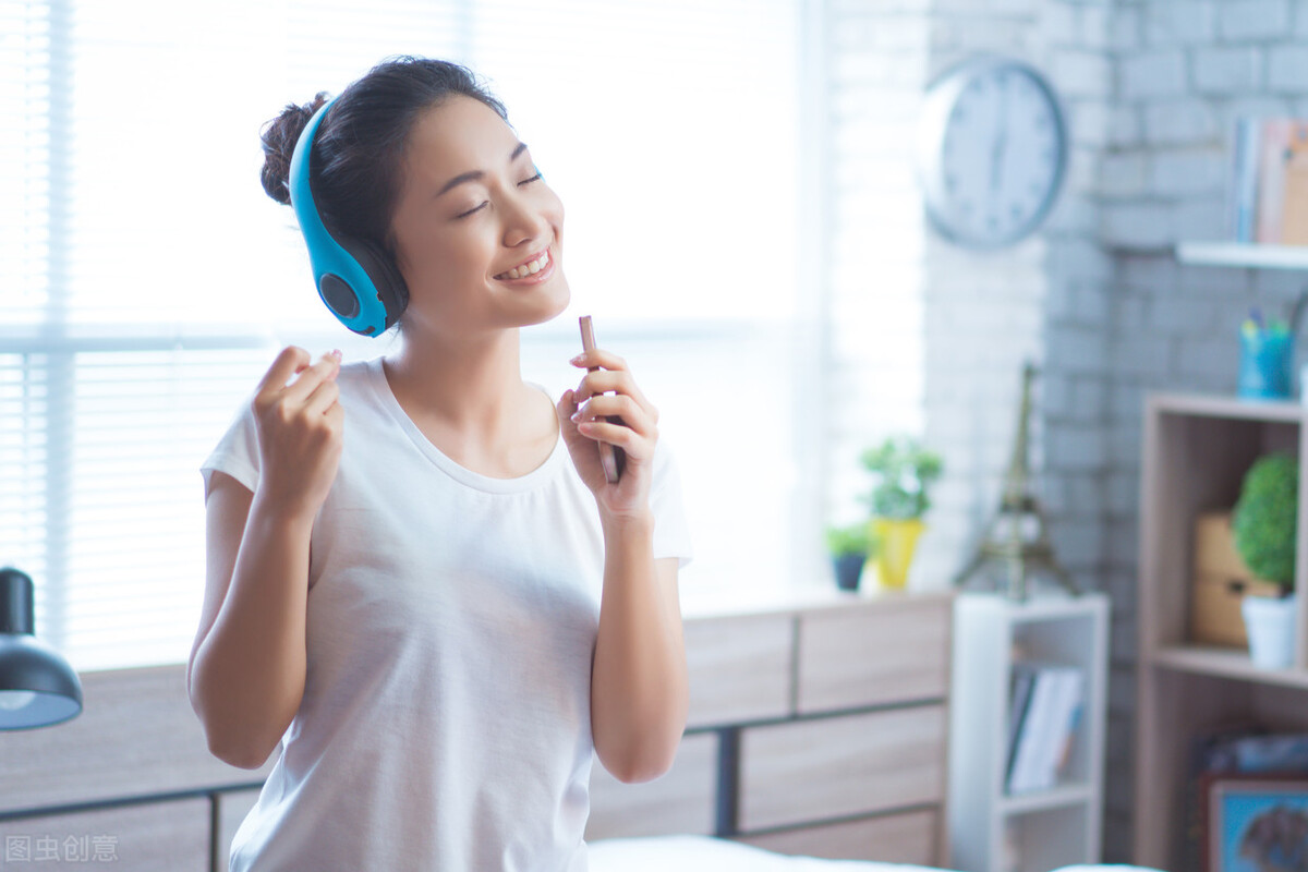 如何听背景音乐识别歌曲,听到好听的歌怎样去识别歌名