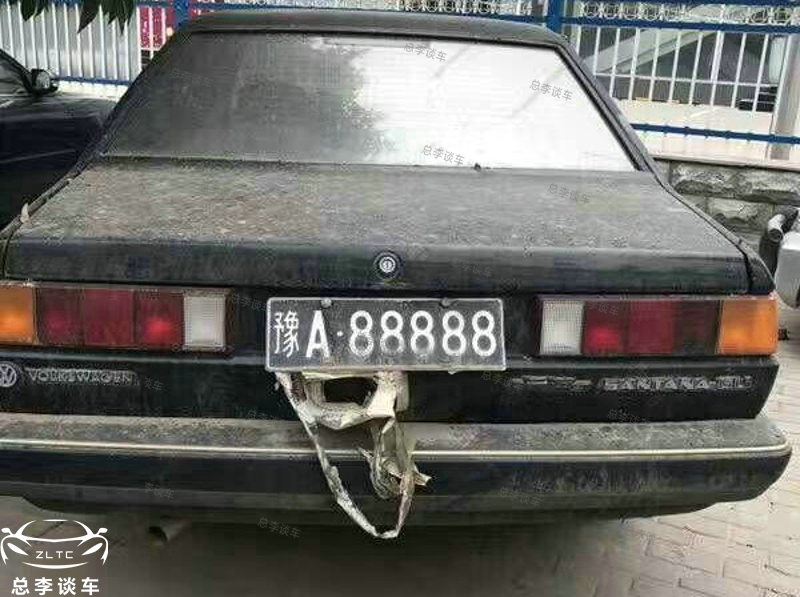 6辆废弃经典名车,黑白车牌经典老车