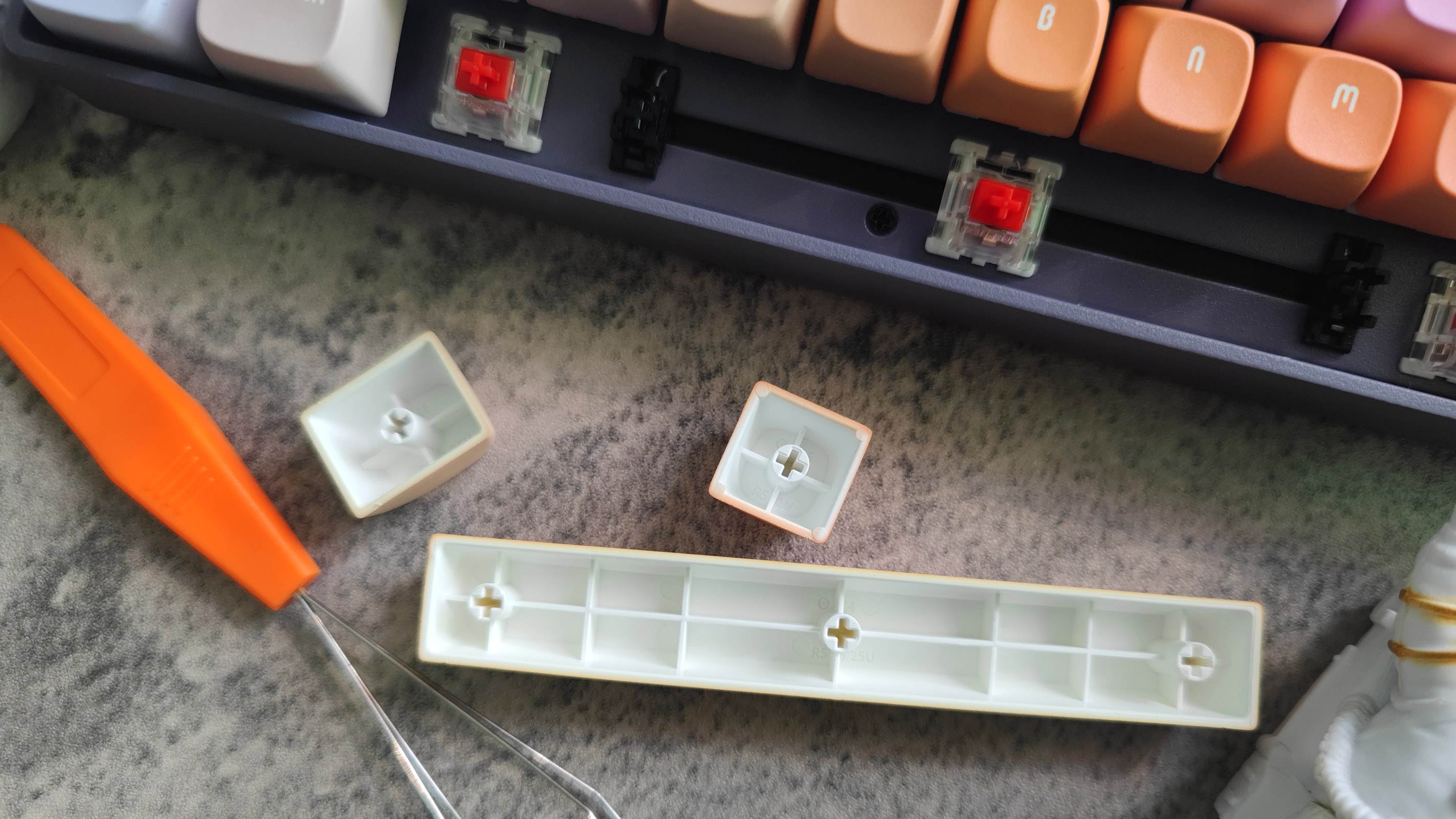 手感不错选择三模机械键盘,颜值党的首选这三款机械键盘真香