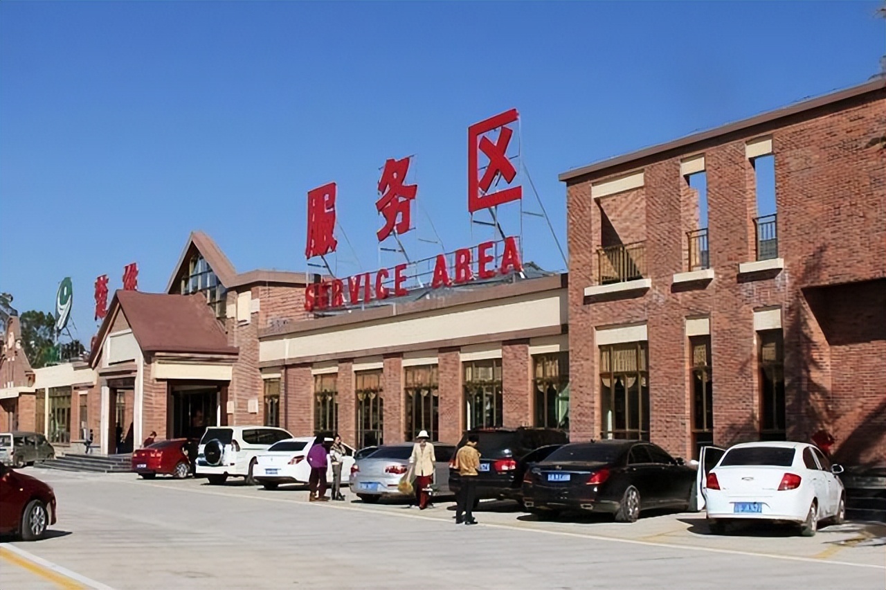 灏忎紬闂峰０鍙戣储琛屼笟,闂峰０鍙戣储琛屼笟