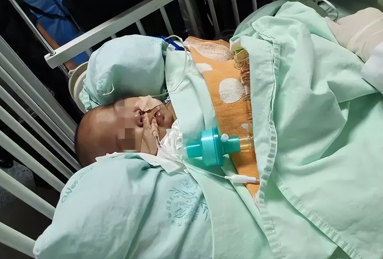 妈妈割肝救儿子后续,孩子患肝硬化妈妈割肝救子