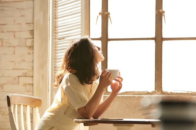 美女相亲62岁大叔,47岁美女相亲55岁大叔视频